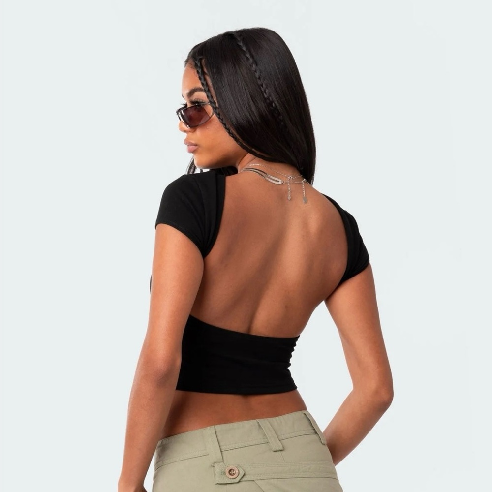 Edikted Bambi open back shirt
